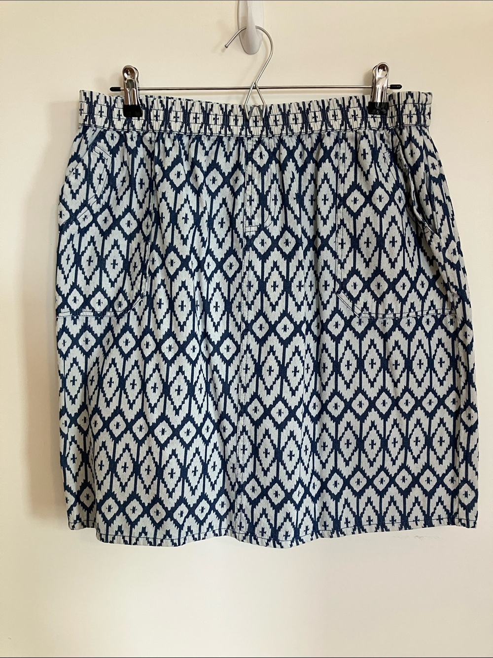 Studio West Navy and White Ikat Print Mini Skirt